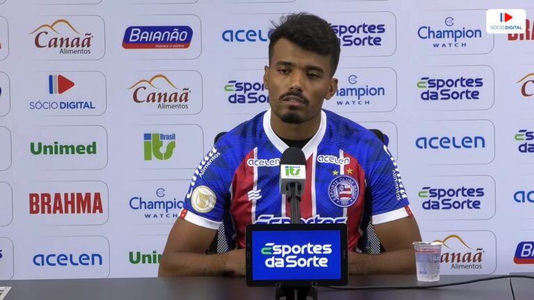 Emprestado pelo Athletico, atacante Vinícius Mingotti é apresentado no Bahia