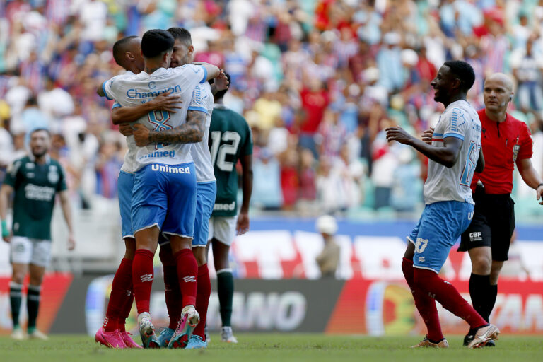 Bahia e Goiás empatam e se aproximam da zona de rebaixamento do Brasileiro