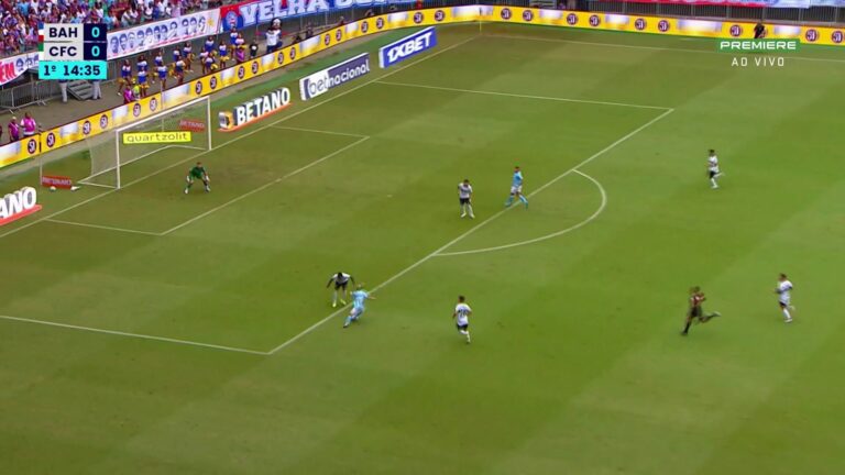 Veja os gols da vitória do Bahia sobre o Coritiba pelo Brasileirão