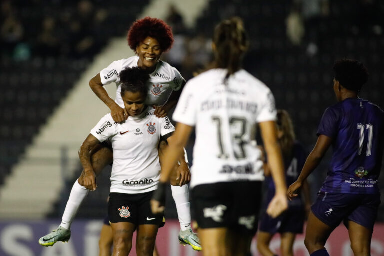 Bahia x Corinthians: saiba onde assistir ao jogo pelo Brasileiro feminino