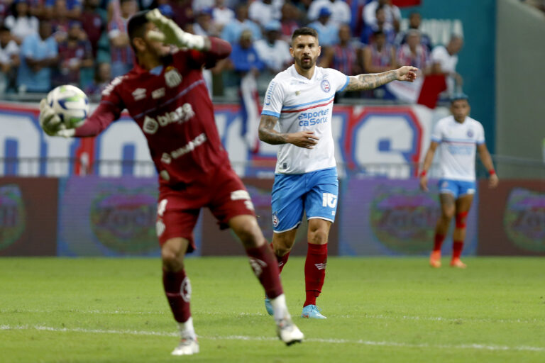 Veja os gols do Bahia na vitória sobre o Santos nos pênaltis