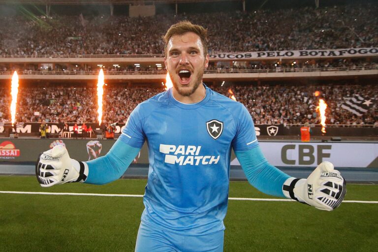 Veja os jogadores com as maiores notas médias de cada time no Brasileirão