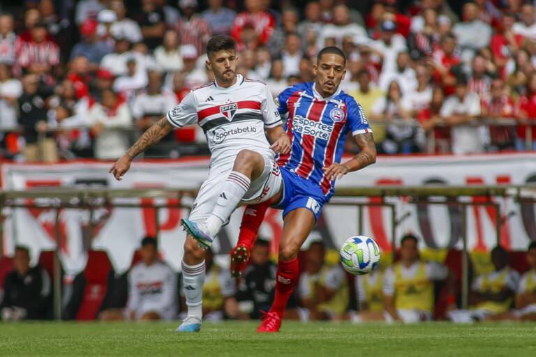 Veja fotos de São Paulo x Bahia pelo Brasileirão
