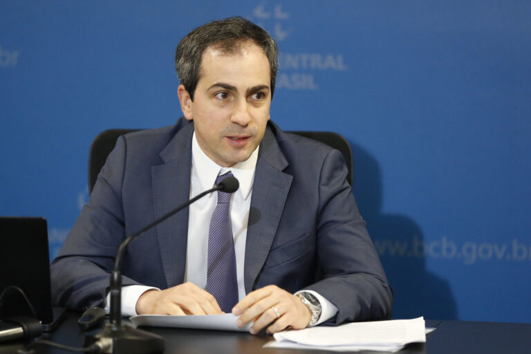 Recessão nos EUA hoje em dia parece cada vez mais distante, diz ex-diretor do BC