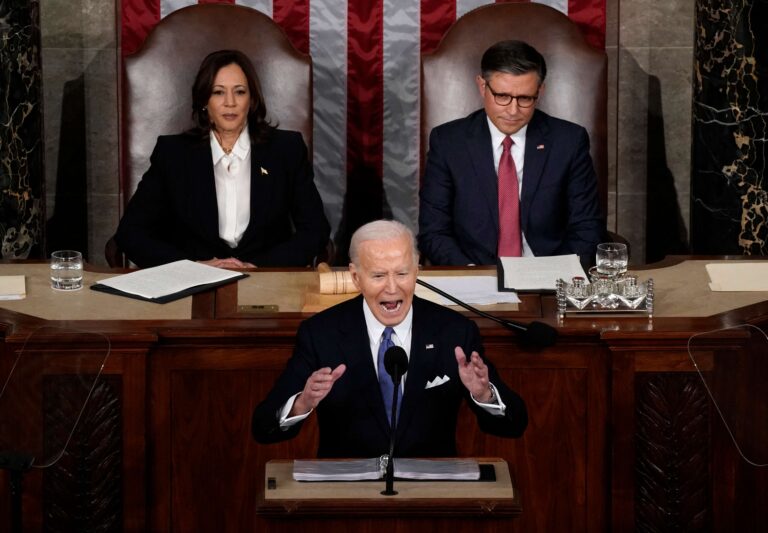 Discurso de Biden inaugura campanha ao expor contrastes com Trump e republicanos
