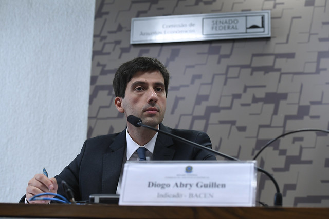 Período longo de expectativas de inflação desancoradas preocupa, diz Guillen