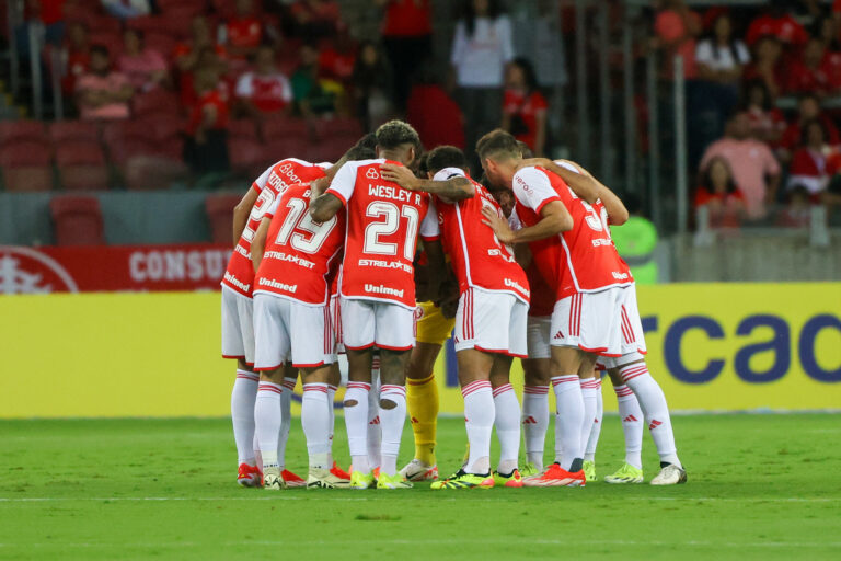 Com joia de 16 anos, Internacional divulga relacionados para estreia no Brasileirão