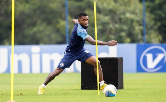 Elenco do Bahia segue treinando visando o jogo pela Copa do Brasil