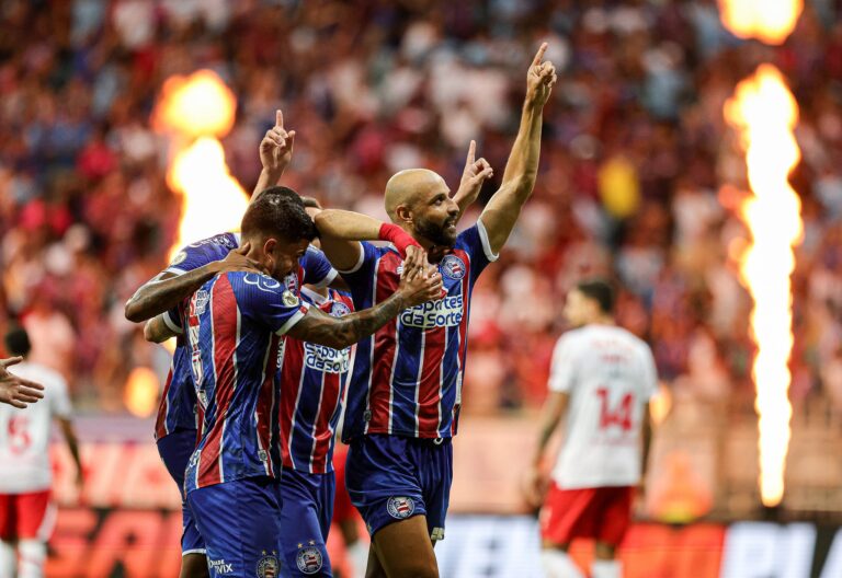 Com gol de Thaciano, Bahia vence o Bragantino e assume a vice-liderança do Brasileirão