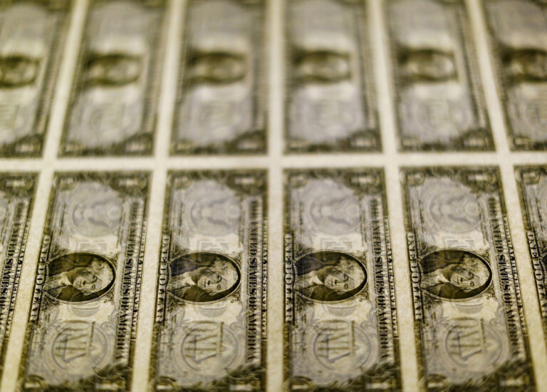 Brasil tem fluxo cambial positivo de US$ 1,994 bi em abril, diz BC