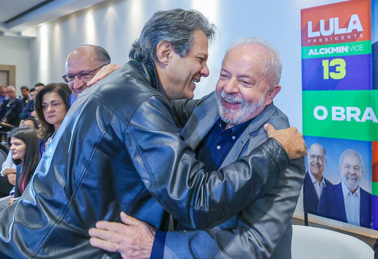 Após ser “blindado” por Lula, Haddad tem maratona de reuniões com presidente nesta 2ª