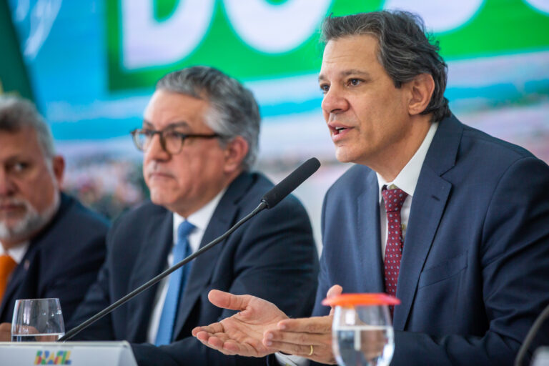 Haddad vê “mau uso” em crédito de PIS/Cofins e diz que tema pode ser retomado em PL