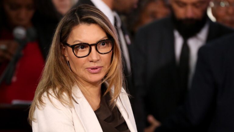 Janja diz que PL do aborto é “absurdo“ e “ataca a dignidade“ de mulheres e meninas