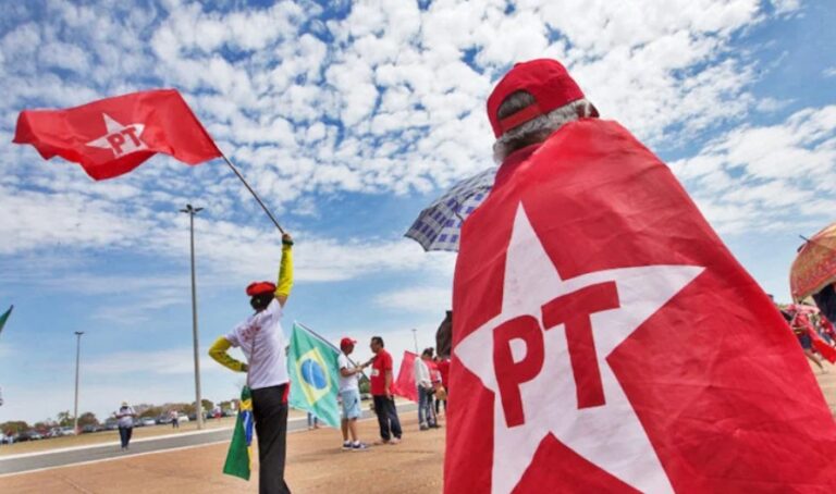 PT defende piso constitucional para saúde e educação e rechaça autonomia do BC