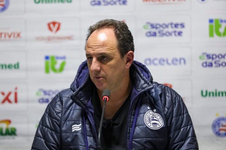 Ceni exalta qualidade do elenco em vitória fora de casa e explica saída de Estupiñán