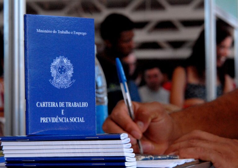 Como construção, comércio e serviço impulsionam melhor mercado de trabalho em 10 anos