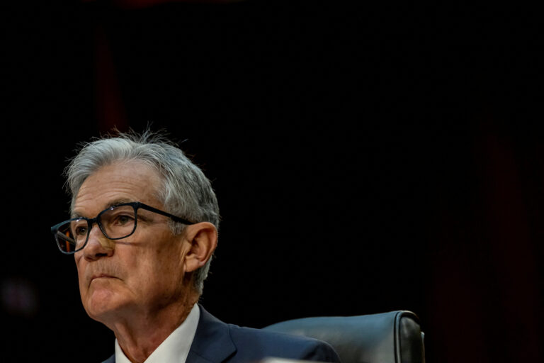 Powell diz que ficará até o fim do mandato como presidente do Fed