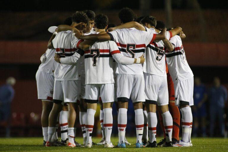 São Paulo perde do Bahia e segue sem vencer no Campeonato Brasileiro sub-17