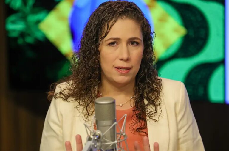 Acordos com servidores devem ser fechados até sexta-feira, diz ministra Esther Dweck