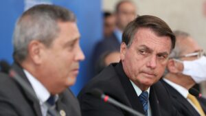 Criminalista vê colaboração de Bolsonaro em plano de golpe