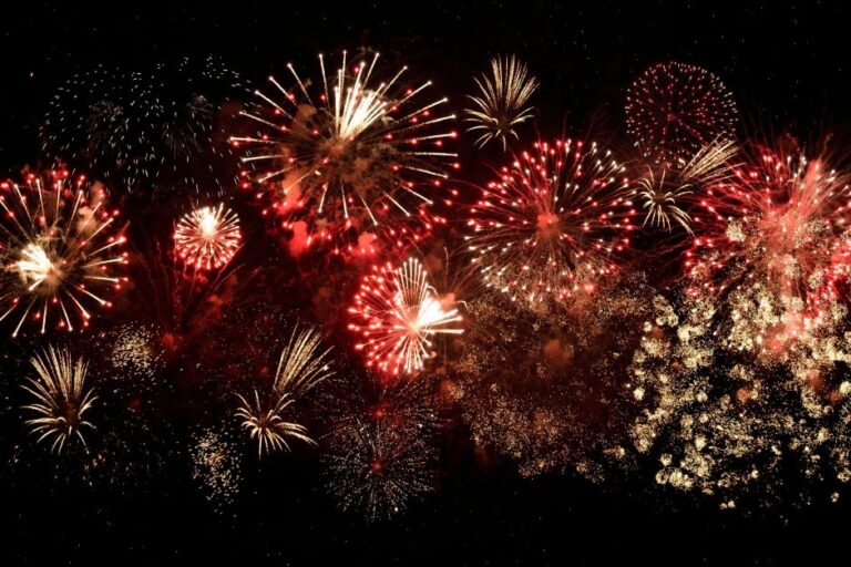 Médicos alertam para acidentes com fogos de artifícios nas festas