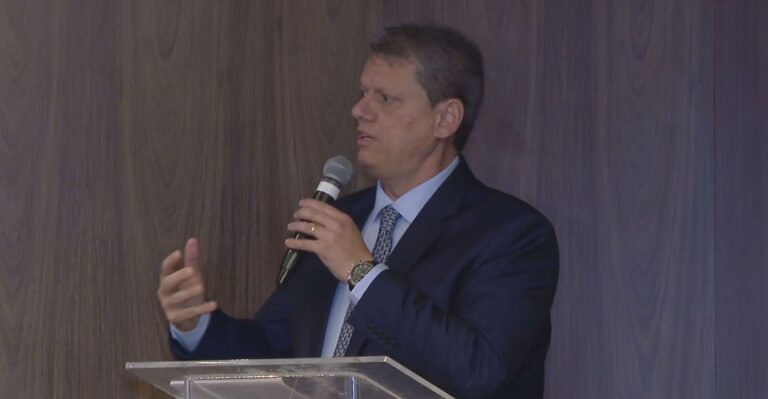 “Nosso discurso tem peso“, diz Tarcísio sobre ações da polícia