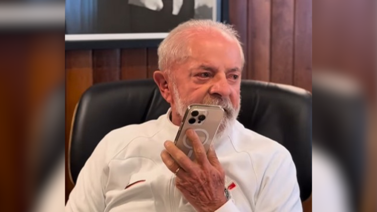 Lula e Janja ligam para Walter Salles: “Conseguiu lavar a alma do povo“