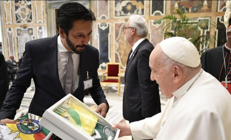 Nunes diz que vai nomear escola na zona leste de “papa Francisco“