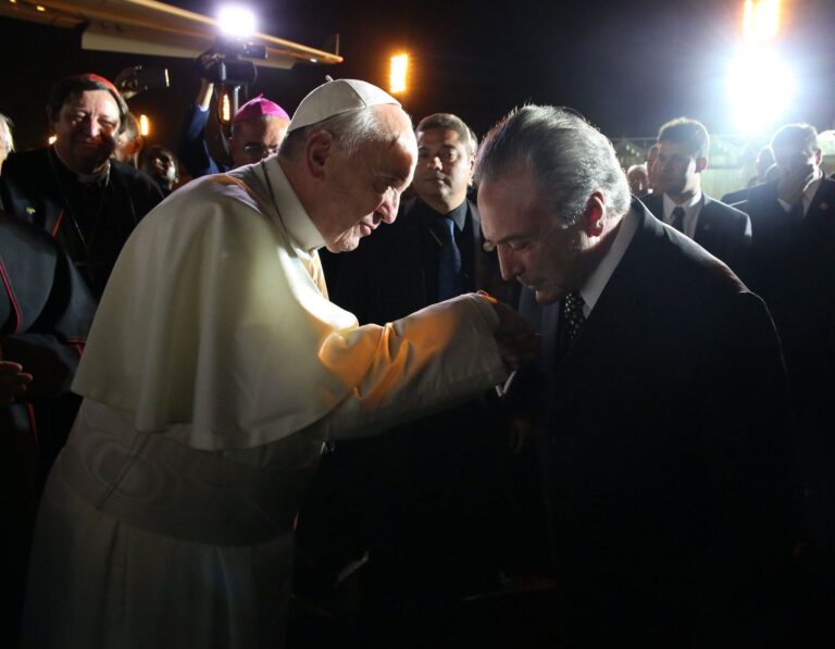 Papa Francisco pregava paz, harmonia e fraternidade, diz Temer
