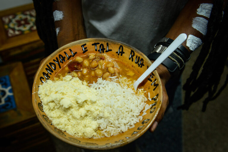 Os melhores lugares para comer feijoada em Salvador