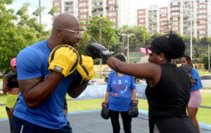 Academia Salvador - musculação e aulas gratuitas como boxe, yoga, pilates e muay thai